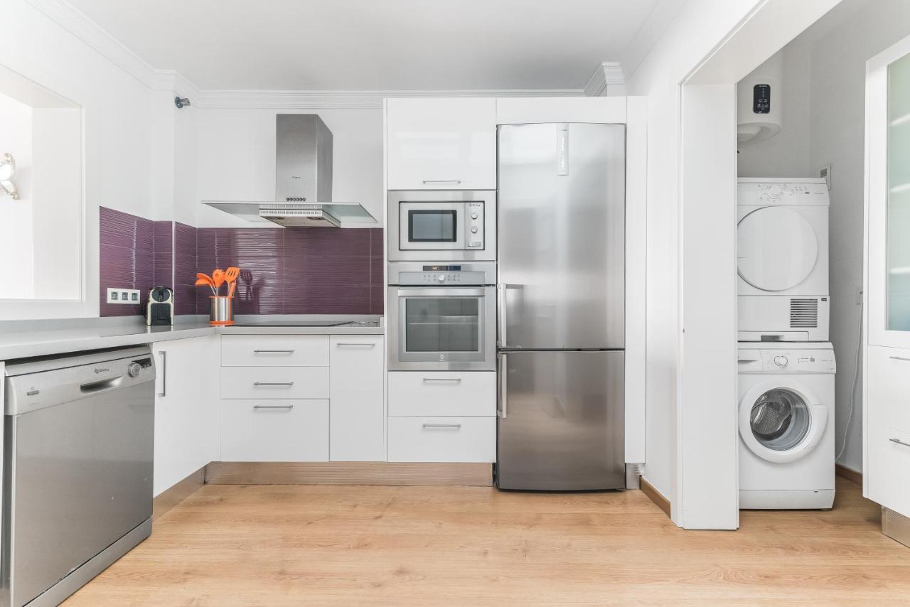 Home2Book Stylish Front Line Las Canteras Beach لاس بالماس دي غران كاناريا المظهر الخارجي الصورة